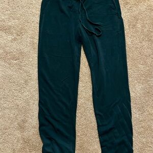 ‼️Lou & Grey for LOFT dark green drawstring sweats ‼️